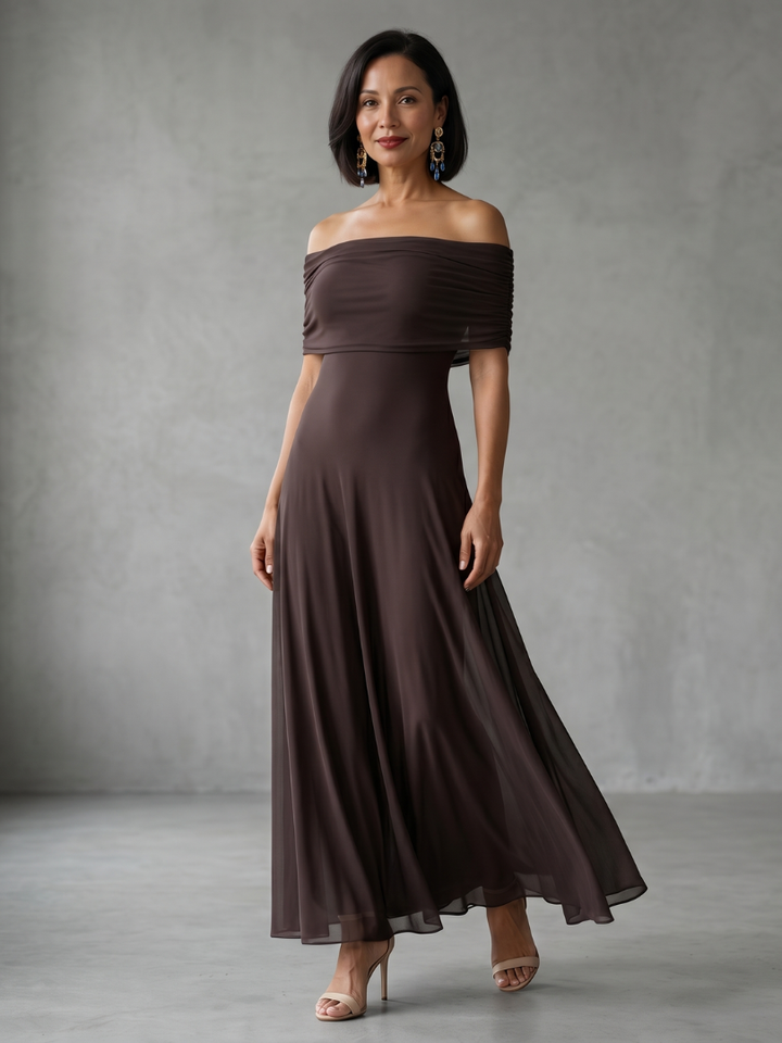 Juni - Off Shoulder Draped Midi Jurk