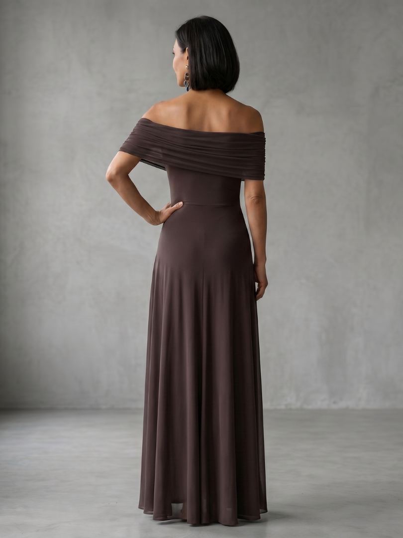 Juni - Off Shoulder Draped Midi Jurk