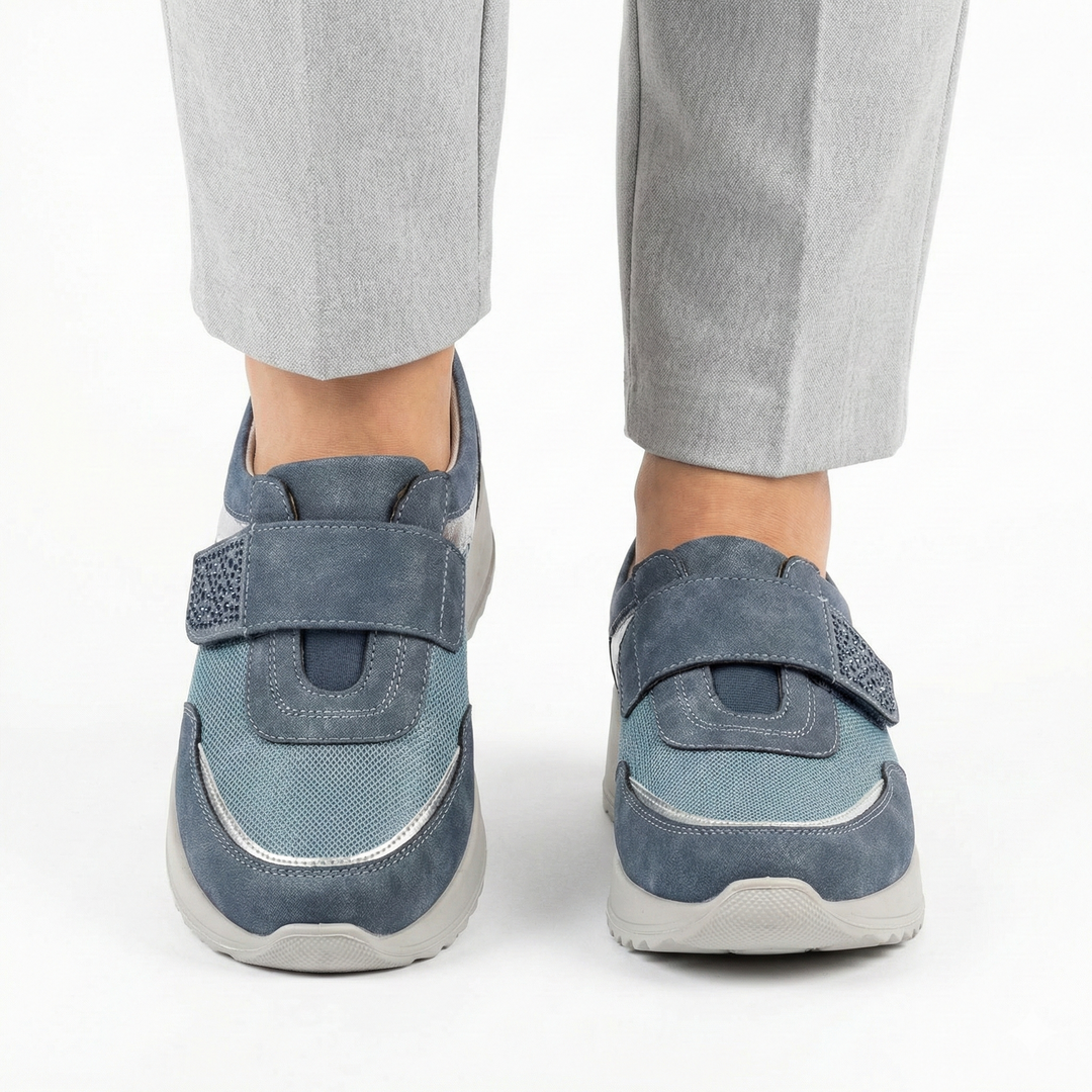 "April - Comfortabele Schoen voor Dames" kan herschreven worden als "April Comfortabele Schoen voor Dames".