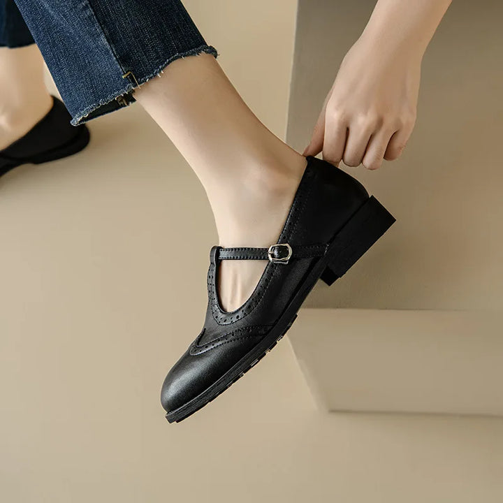 Julia - Orthopedische schoenen met T-vormige band