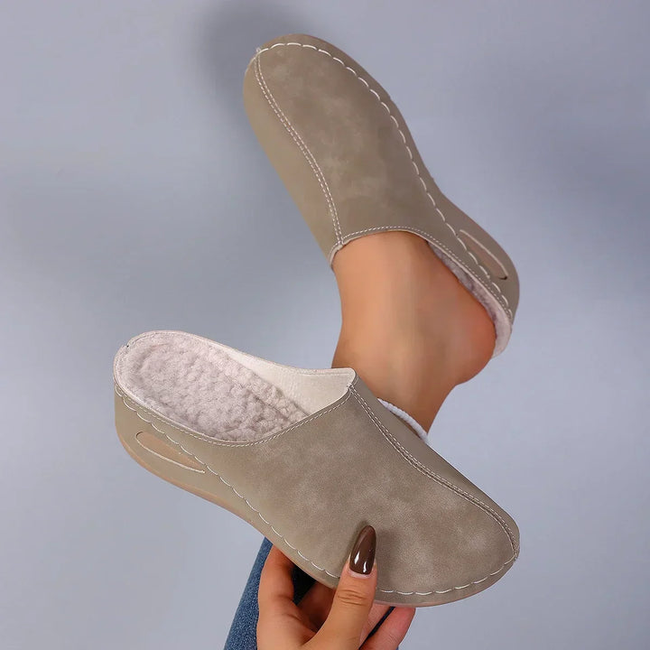Orthopedische Pantoffels - Dagelijks Comfort en Tijdloze Huisstijl